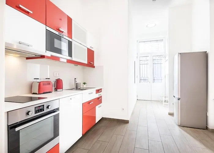 Bright & Large At Location Apartament Budapesta