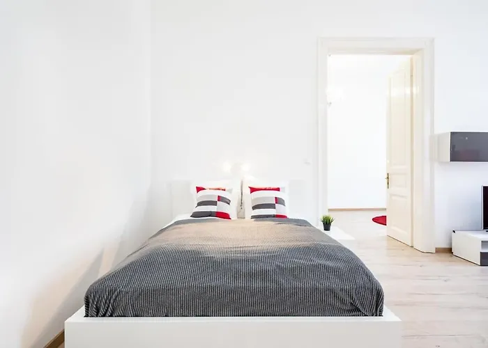 Apartament Bright & Large At Location Budapesta